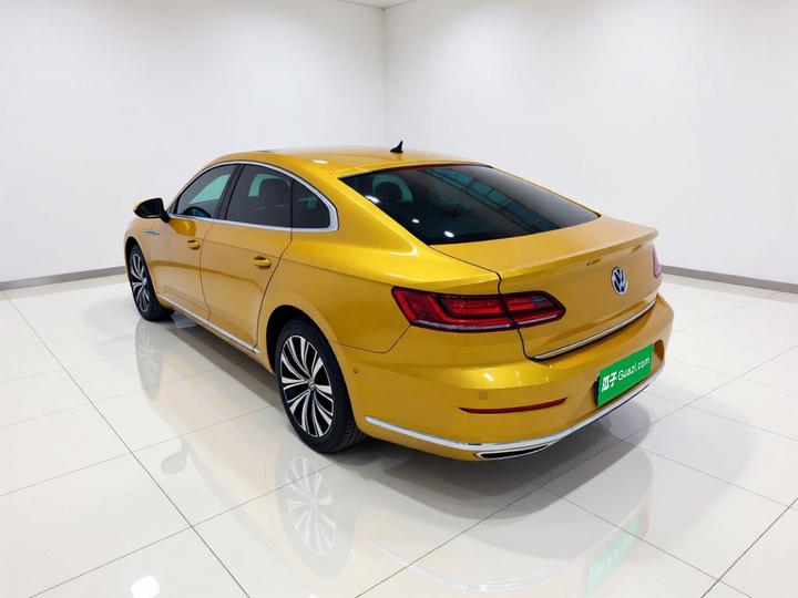 FAW-Volkswagen CC 2020 330TSI China VI photo 4
