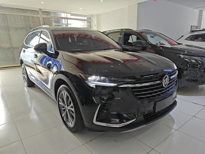 2023 Envision Plus 652T 5-Seater Luxury photo 3
