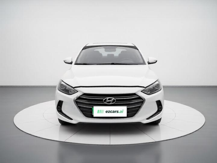 Elantra 2016 1.6L AT Smart Elite photo 2