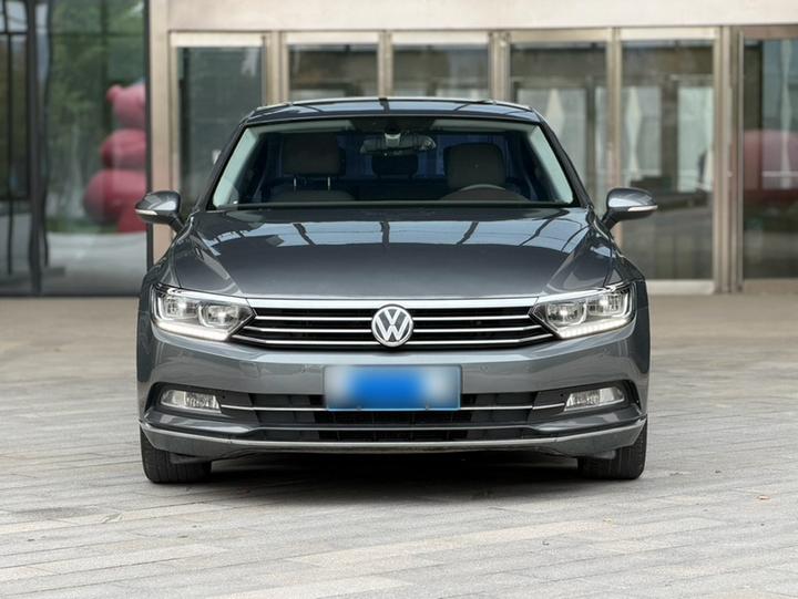 Magotan 2017 330TSI DSG Luxury photo 7