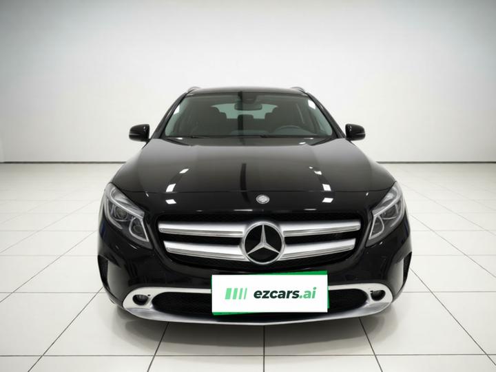 GLA 2016 GLA 200 Dynamic photo 2