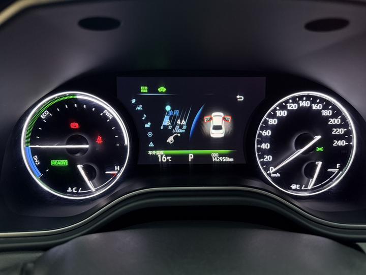 Avalon 2019 Hybrid 2.5L Luxury China VI photo 3