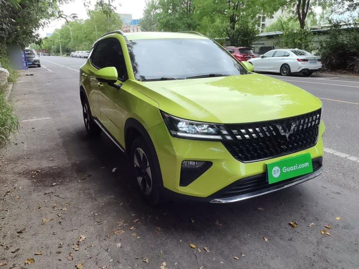 Wuling 2022 1.5L CVT photo 3