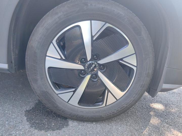 Hiace 05 EV 2025 520KM photo 8