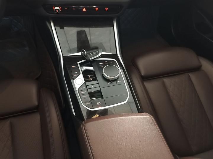 3 Series 2024 325Li M Sport Package photo 5