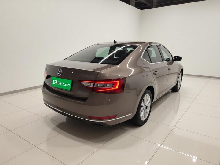 Superb 2018 TSI280 DSG Comfort China V photo 4