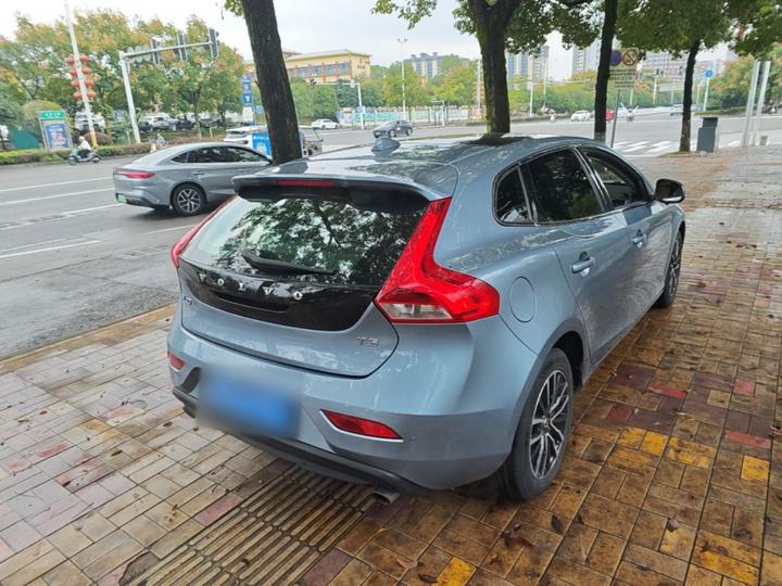 V40 2018 T3 photo 6