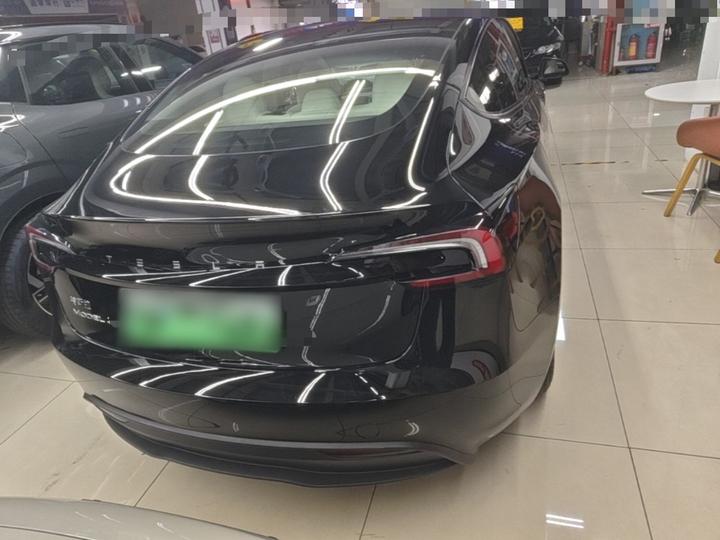 Model 3 2023 Long Range AWD photo 5
