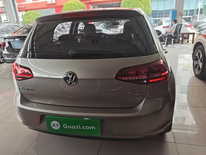 Golf 2017 1.6L AT Comfort Anniversary Edition photo 5