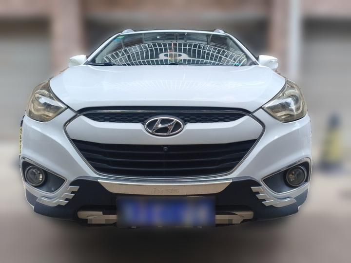 ix35 2012 2.0L AT RWD Elite GLS photo 2