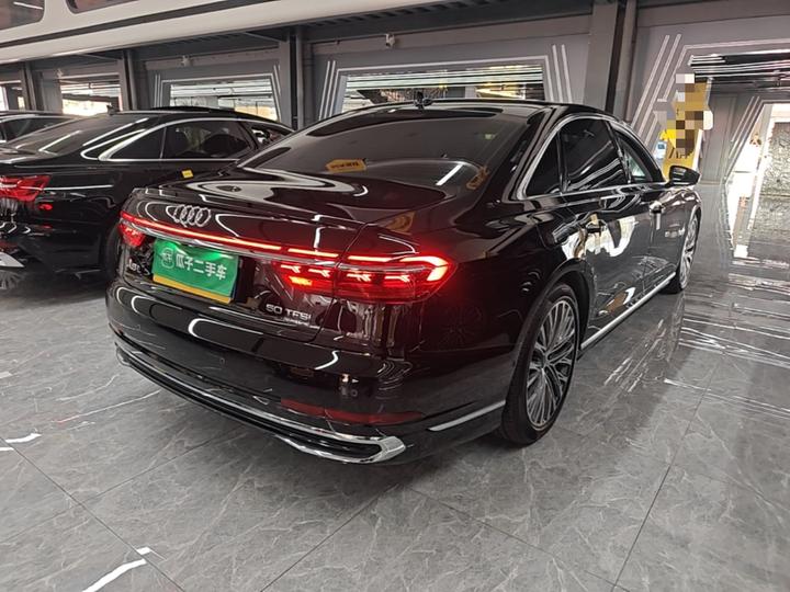 A8 2024 A8L 50 TFSI quattro photo 6