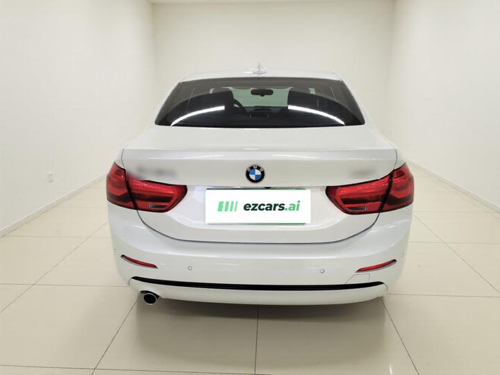 1 Series 2018 118i Sport photo 5