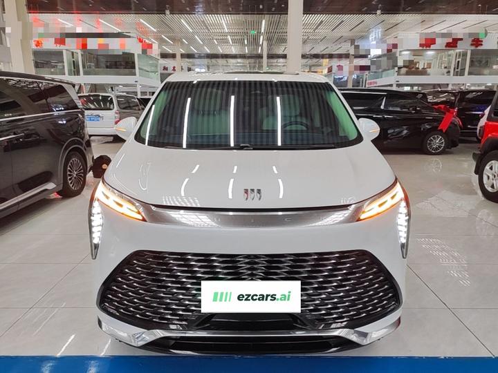 2023 2.0T 6-Seater photo 2