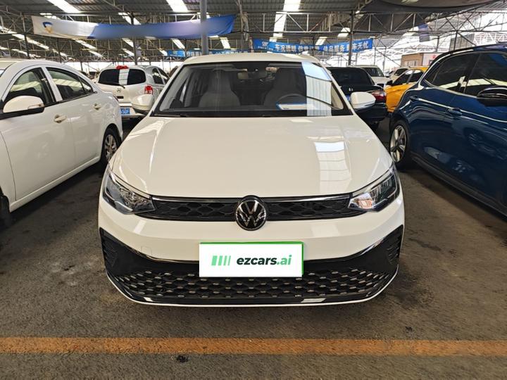 Lavida 2023 1.5L AT photo 2