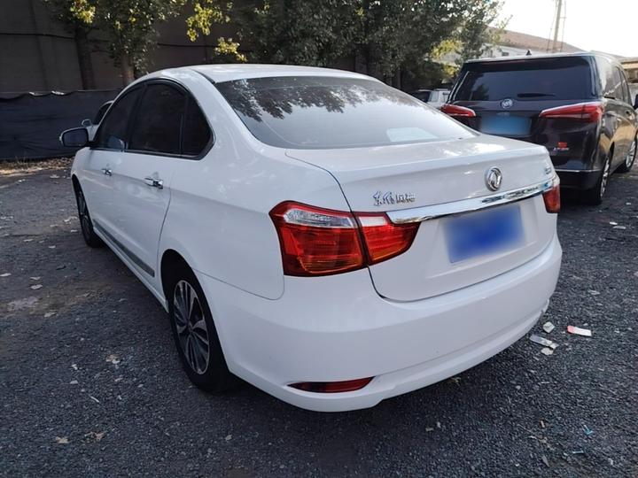 A60 2016 1.5L MT Premium photo 4