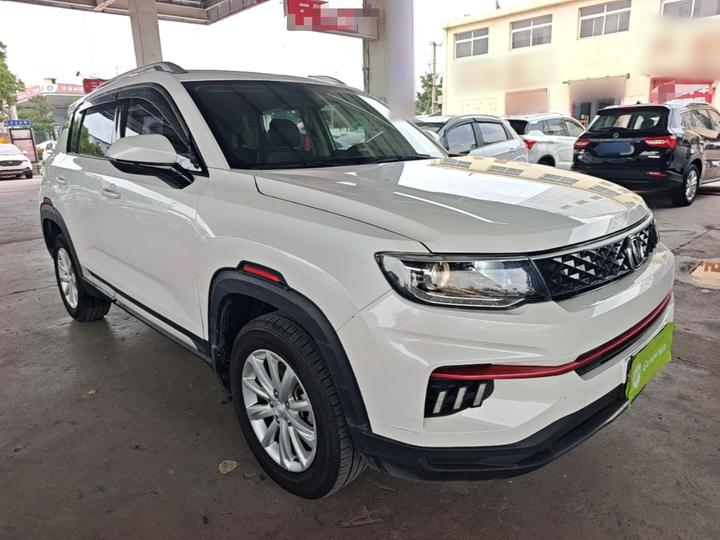 CS35PLUS 2021 1.6L MT Elite photo 3