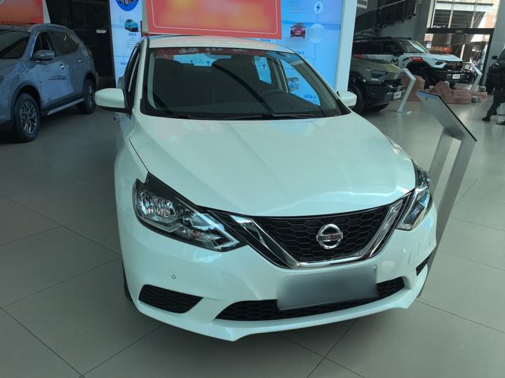 Sylphy 2026 Classic 1.6L CVT photo 3