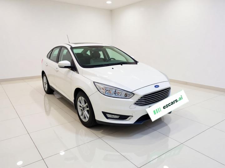 Focus 2015 Sedan 1.6L AT photo 3