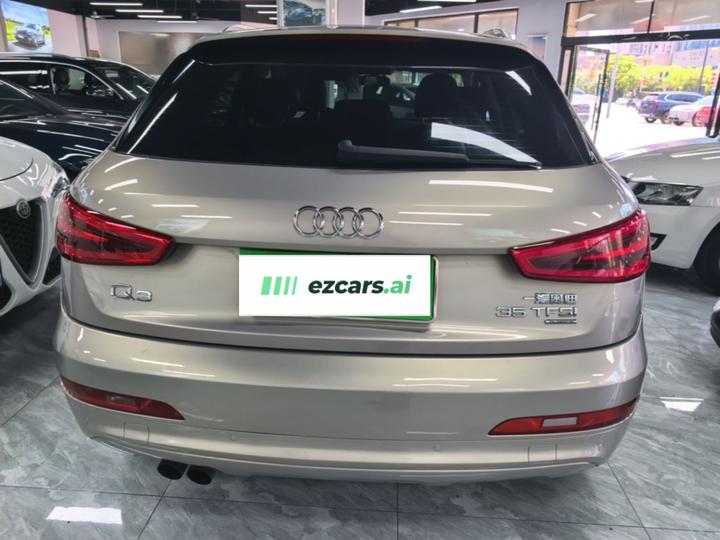 Q3 2015 35 TFSI quattro Tech photo 3