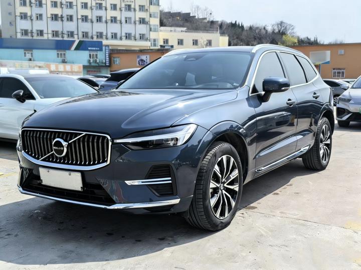 XC60 2023 B5 AWD Luxury