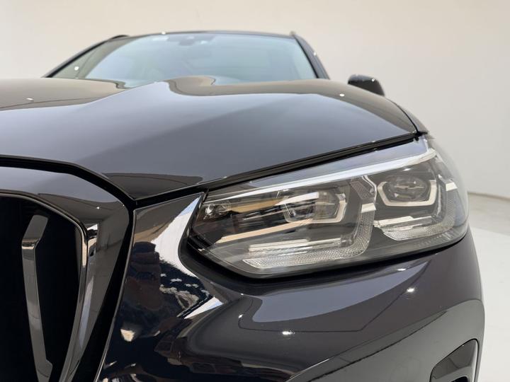X3 2023 xDrive30i Leading M Night Package photo 7