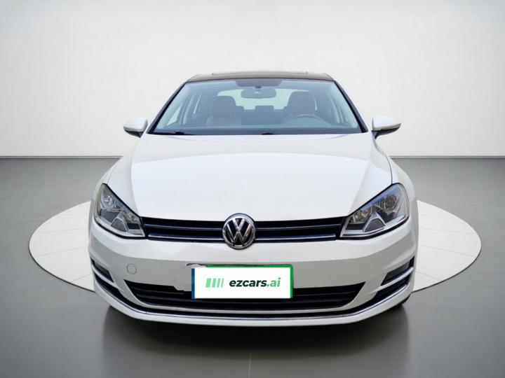Golf 2015 1.4TSI AT Comfort photo 2