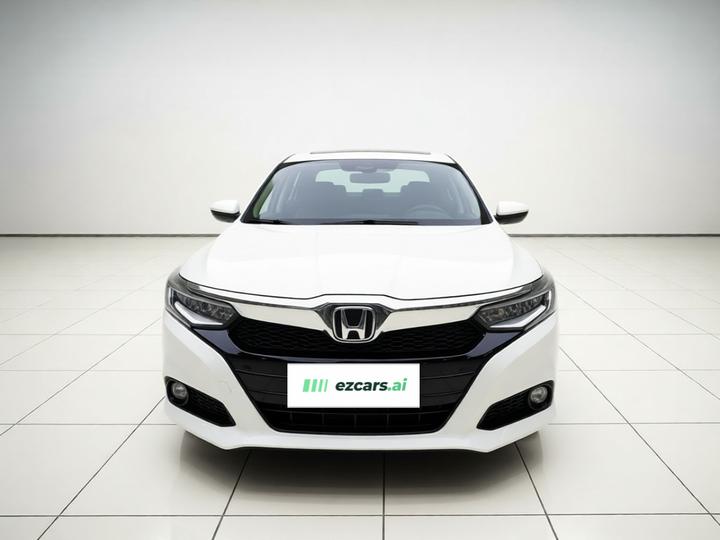 Crider 2020 Hybrid 1.5L Luxury photo 2