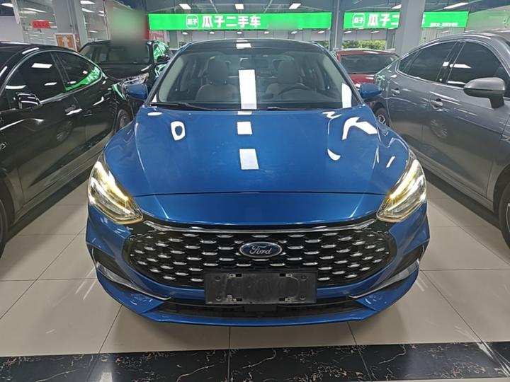 Focus 2021 Sedan EcoBoost 180 AT photo 2