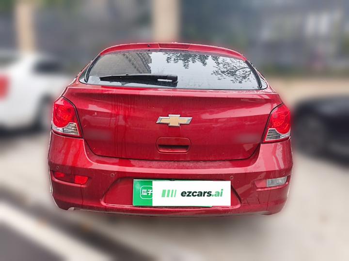 2013 Hatchback 1.6L AT Luxury photo 5