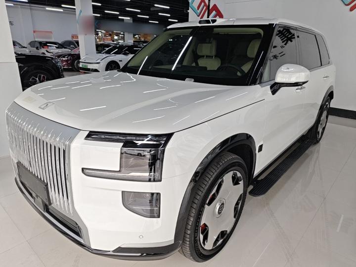 9X 2025 Hyper 70kWh 6-Seater
