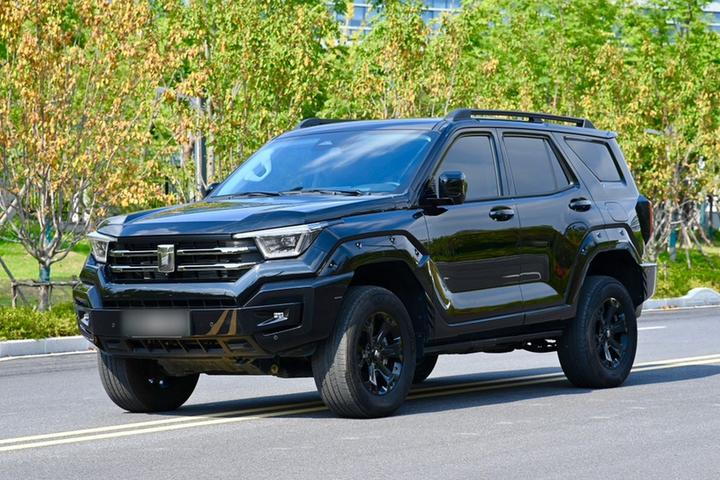 400 EV 2024 Hi4-T Off-road