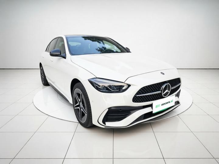 C-Class 2025 C 260 L Sport photo 3