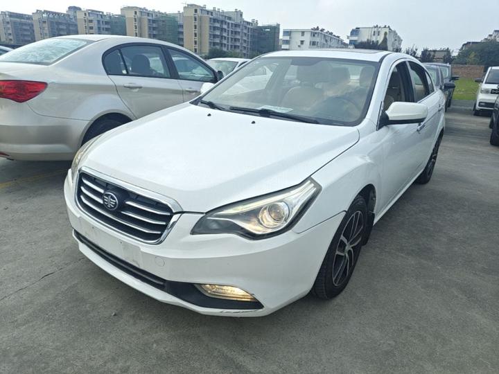 Bestune B50 2013 1.6L AT Luxury
