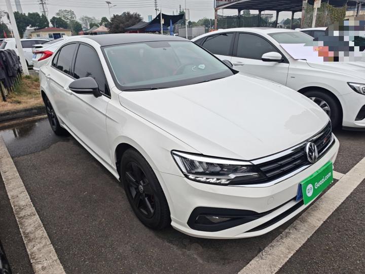 Lamando 2019 230TSI DSG China V photo 3