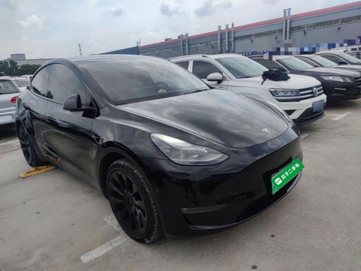 Model Y 2021 Standard Range RWD photo 3