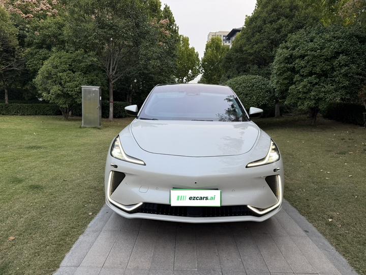 IM Motors LS7 2023 90kWh Elite RWD photo 2