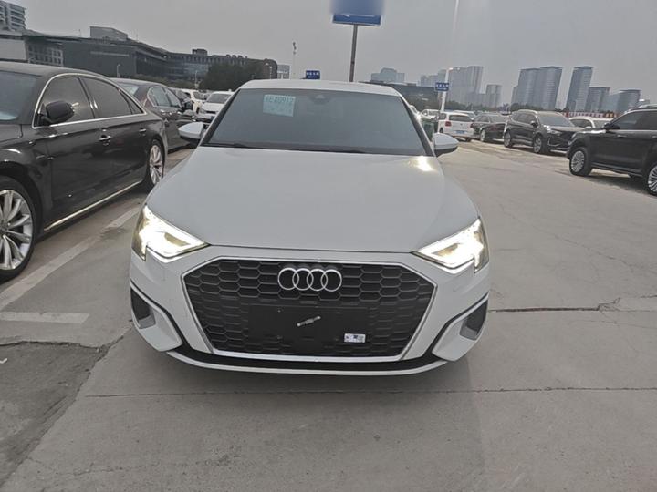 A3 2021 Sportback 35 TFSI Progressive photo 2