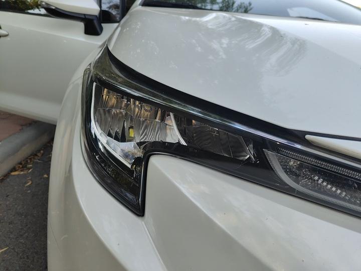 Levin 2019 185T CVT Luxury China VI photo 7