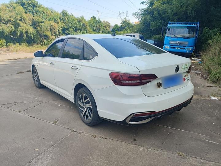 Lavida 2024 1.5L AT photo 4