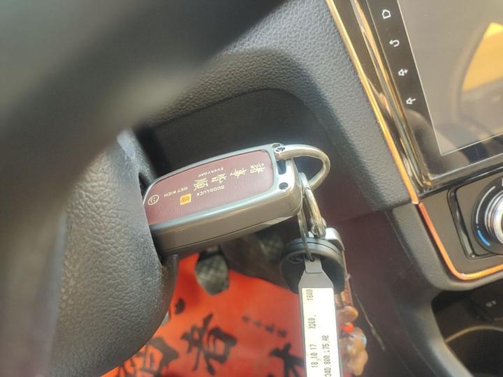 Santana 2016 1.4L MT photo 8