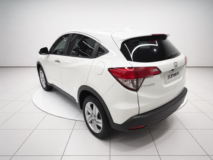 Vezel 2020 1.5L CVT Elite photo 4