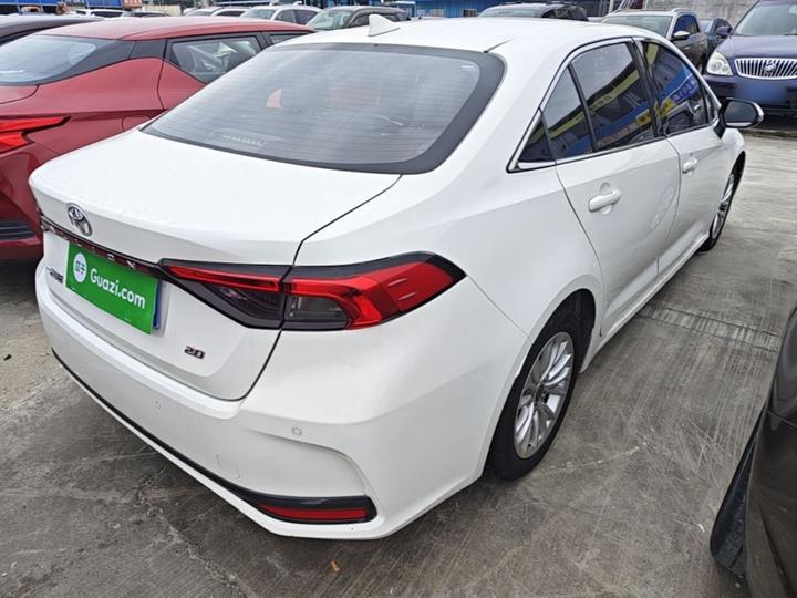 2022 2.0L Elite photo 4