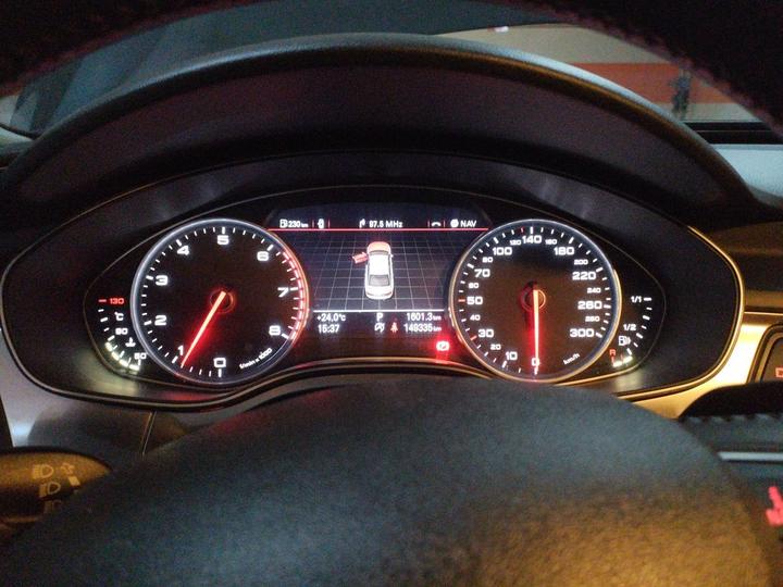 A6L 2014 TFSI Standard photo 8