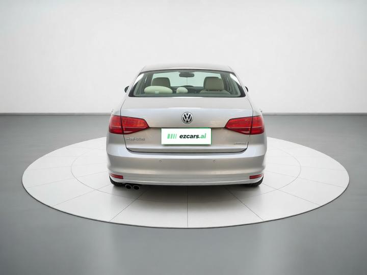 Sagitar 2017 230TSI AT Luxury photo 5