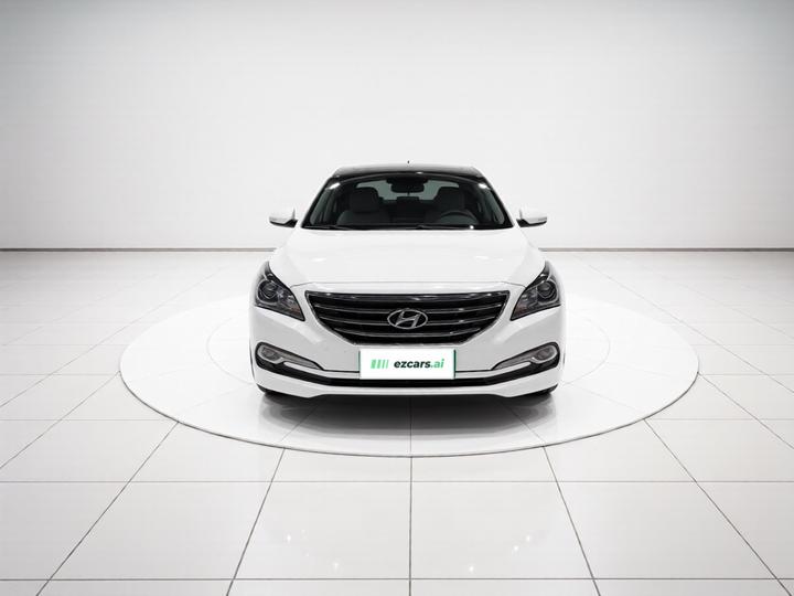 Mistra 2014 1.8L AT Premium DLX photo 2