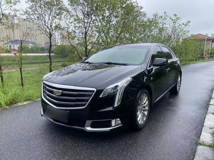 XTS 2018 28T Elite