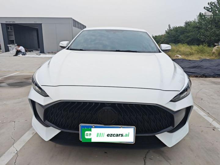 MG5 2023 180DVVT CVT Luxury photo 2