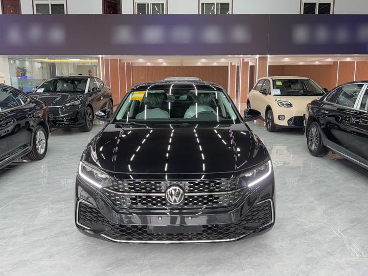 Passat 2026 380TSI photo 2