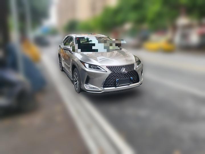 RX 2020 Facelift 300 RWD Elite photo 3