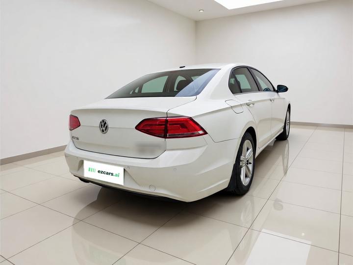 Lamando 2015 280TSI DSG Comfort photo 4